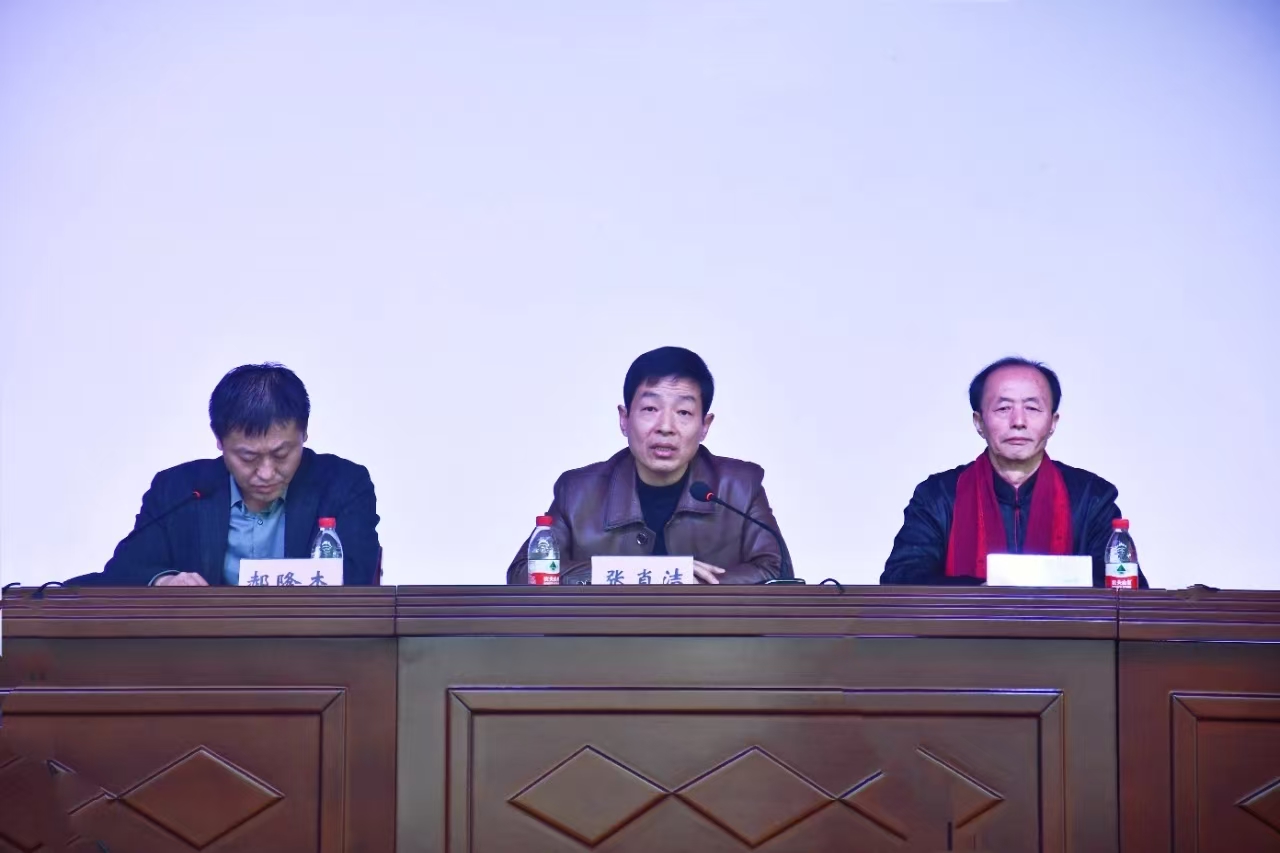 傳承2.jpg 傳承2.jpg